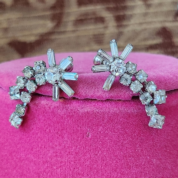 Vintage Silver Tone Rhinestone Drop Earrings Set - Picture 6 of 9